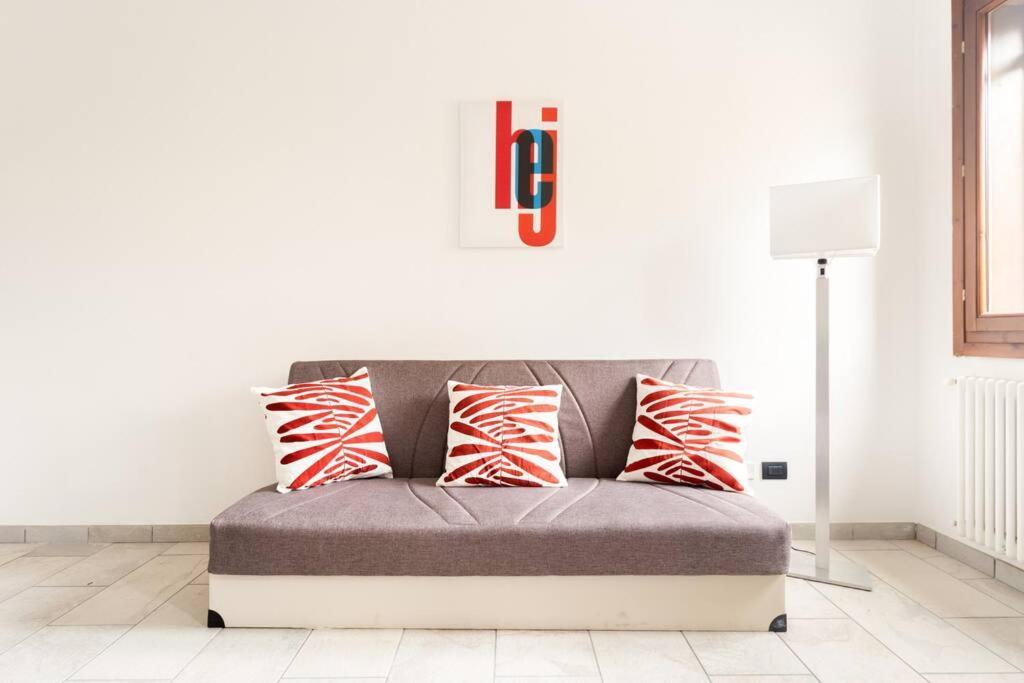Appartamento Unico A Bologna Con 3 Camere E Parcheggio Gratuito מראה חיצוני תמונה