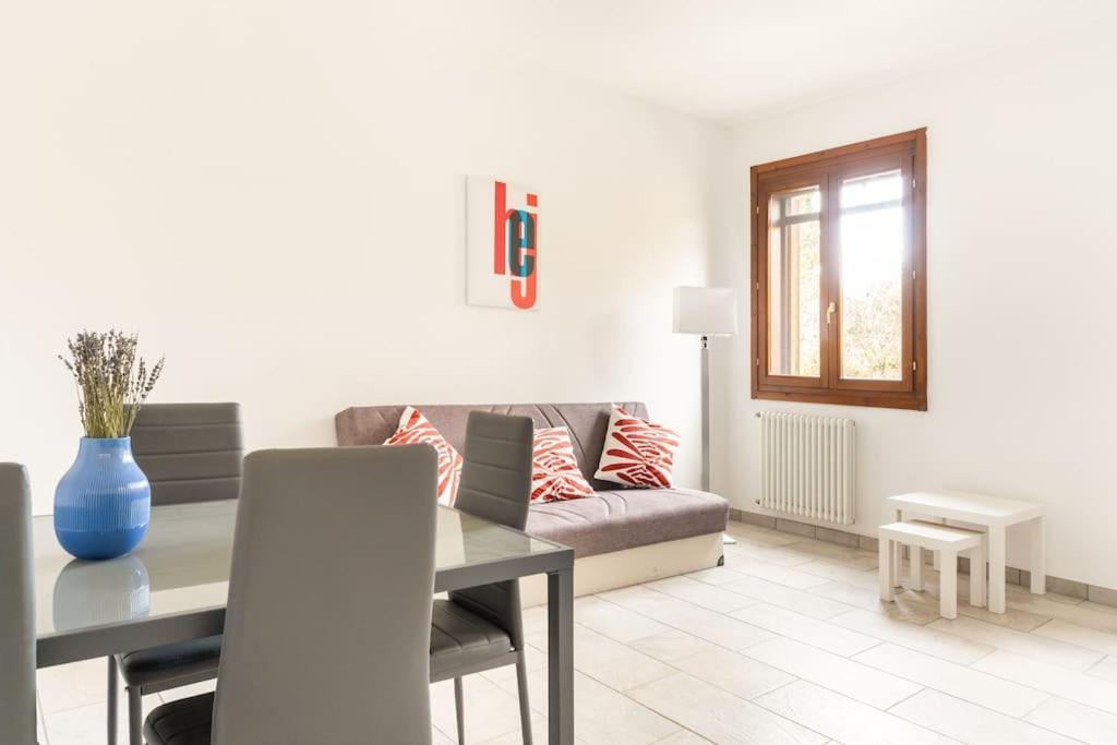 Appartamento Unico A Bologna Con 3 Camere E Parcheggio Gratuito מראה חיצוני תמונה