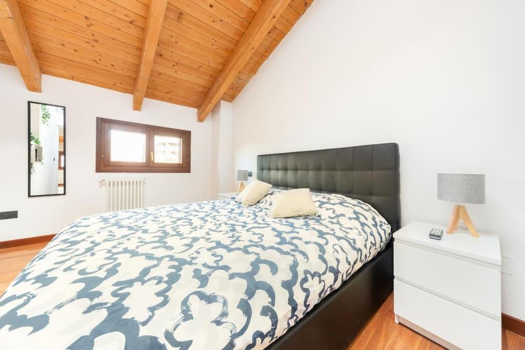 Appartamento Unico A Bologna Con 3 Camere E Parcheggio Gratuito מראה חיצוני תמונה